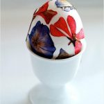 Pressed Flower Easter Egg