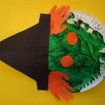 Paper plate witch craft