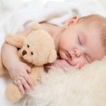 7 Food that can help you and your new baby to sleep