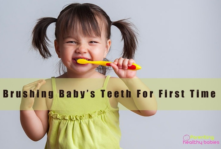 baby teeth first brushing
