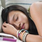 11 herbs to ensure good sleep to your teenager