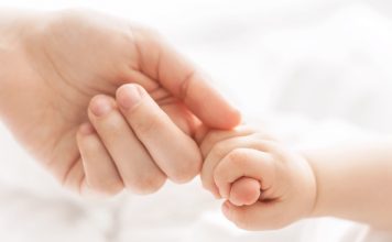 baby cold hands