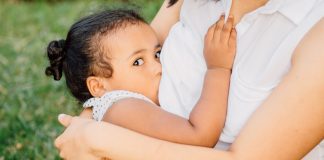 breastfeeding toddlers