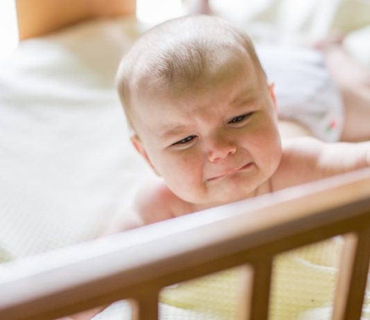 baby wakes up crying