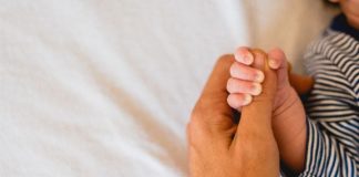pincer grasp